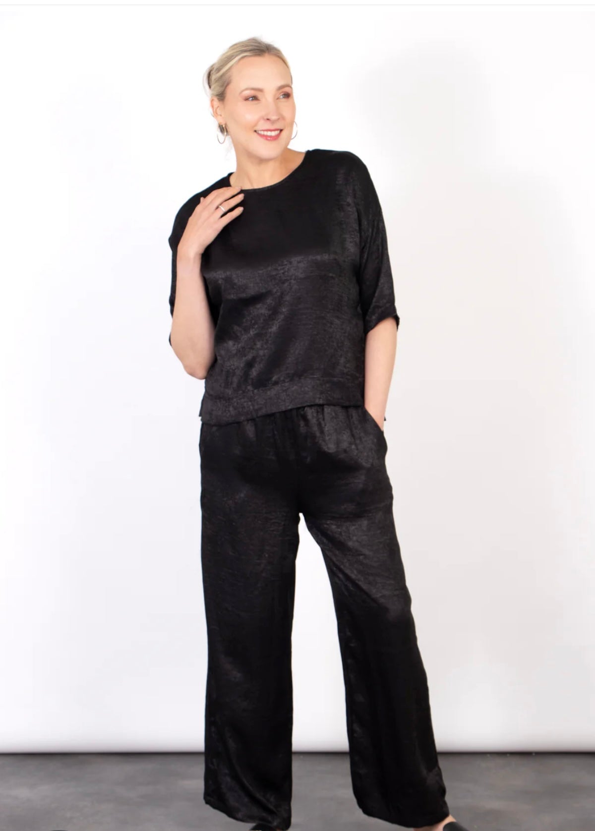 Lena Wide Leg Metallic Trouser